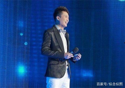 娱乐吃瓜君男主持是谁扮演的,男主持背后的神秘角色