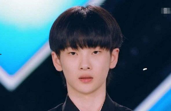 黄明昊娱乐圈吃瓜视频大全,黄明昊娱乐圈独家吃瓜视频大盘点